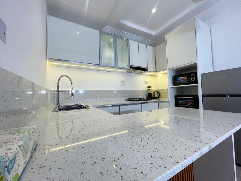 Space-Efficient White Kitchen