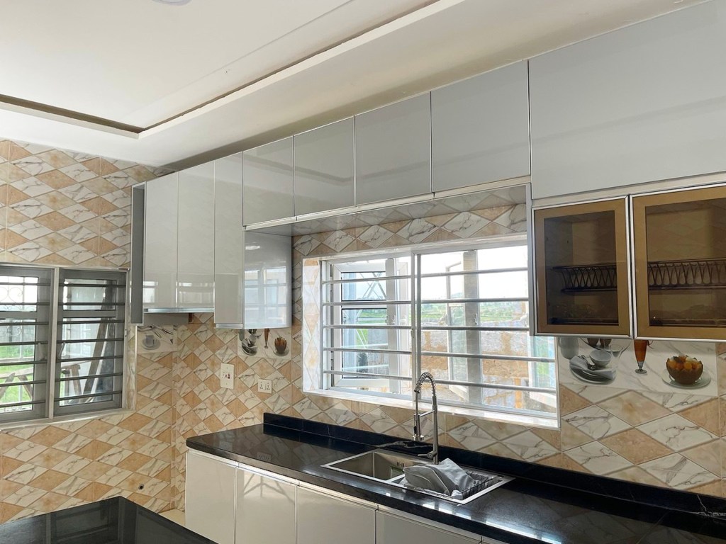 Sleek Grey Kitchen Finish