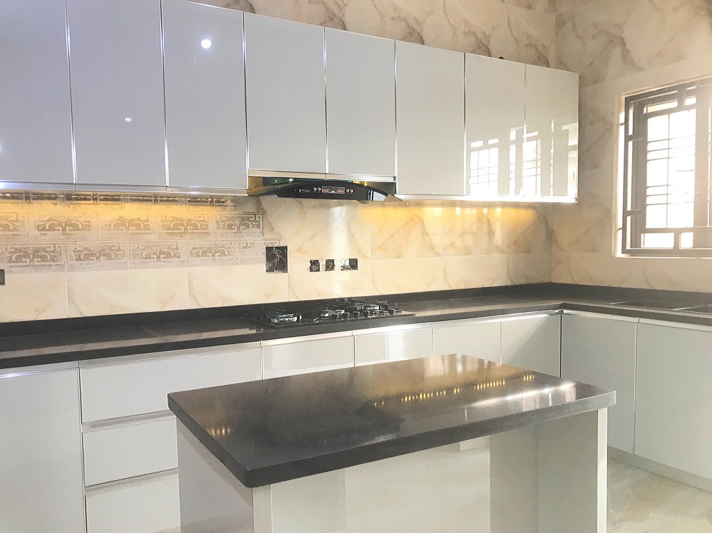 Elegant Grey Kitchen Layout